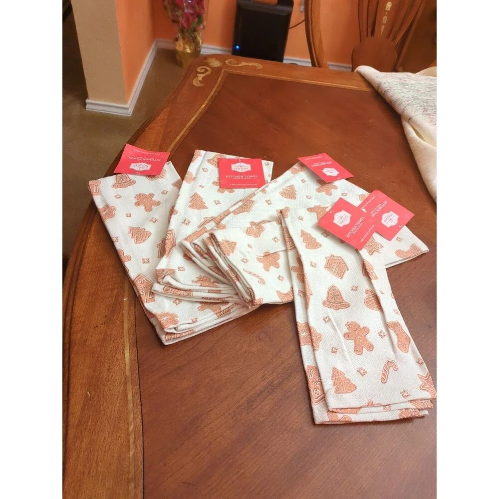 Holiday Time Set Of 5 Gingerbread Kitchen Towels New 100% Cotton